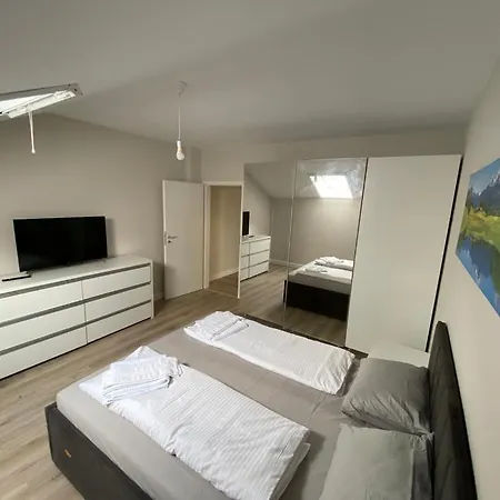 Apartment Gaga 15 *
